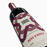 dettaglio grafica rosso carusi di studio 63 design